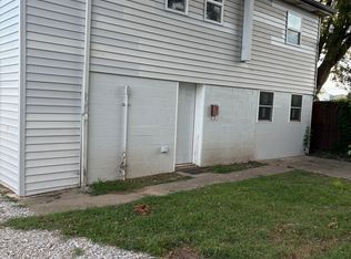 804B 28th St, Vienna, WV 26105