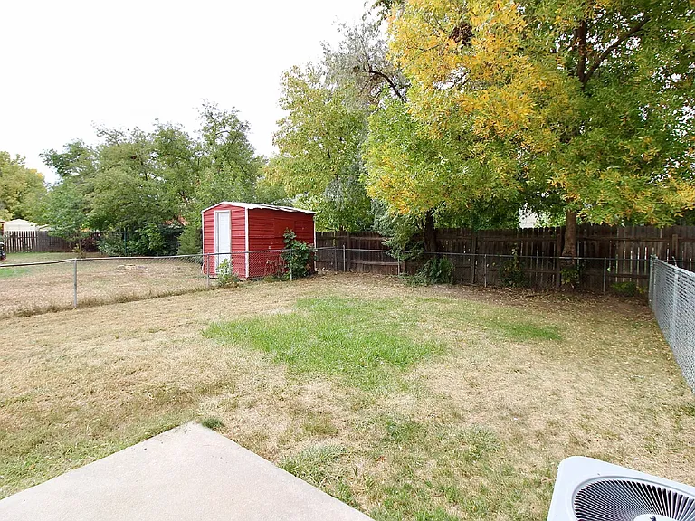 1353 S Coffman St #1 — Photo 14