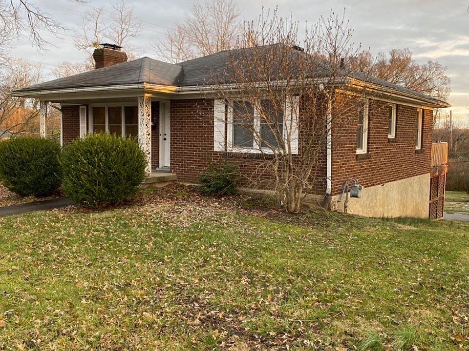 1st image of 789 Hillwood Ave