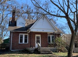 124 39th Ave N #A, Nashville, TN 37209