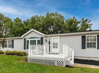 212 Paddock Cir, Iowa City, IA 52240