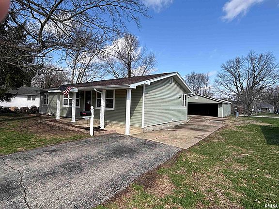 3rd image of 1025 W Rich St