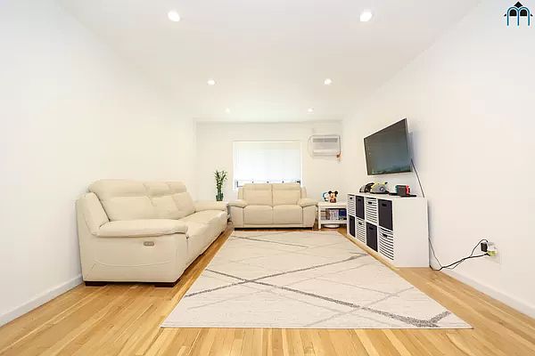 1st image of 268 Bay 17 St #1D