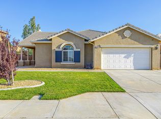 6648 W Avenue L4, Lancaster, CA 93536