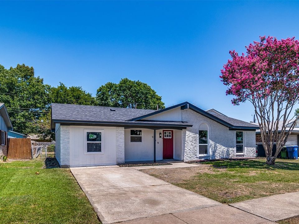 1st image of 909 Greencove Dr