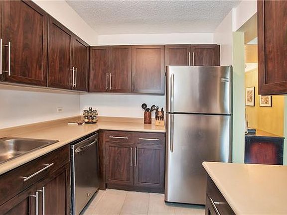 3rd image of 4-74 48th Ave Unit Penthouse 1d