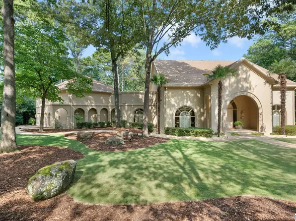 2065 Royal Fern Ln, Birmingham, AL 35244