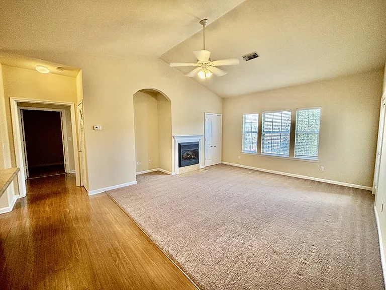 Arbor Place Apartments — Photo 53