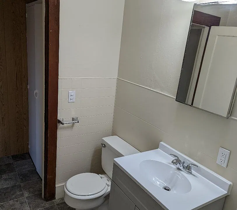 Unit Photo