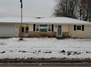 2390 Baldwin St, Jenison, MI 49428