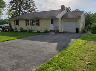 72 Tuttle Ln, Greenland, NH 03840