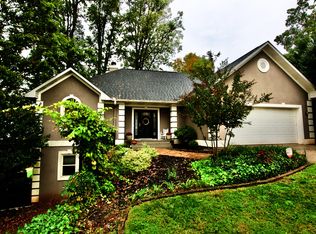 704 Devictor Dr, Maryville, TN 37801