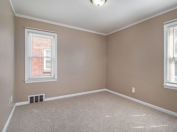 4th image of 1477 Mill St
