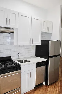 Rented by Owner | media 12