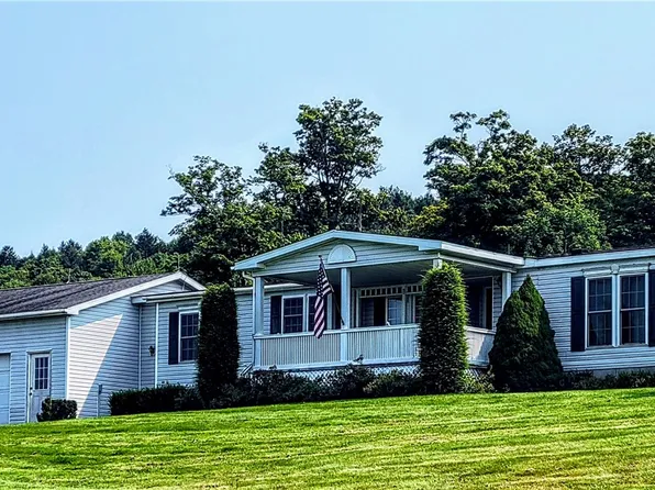 132 High St, Edmeston, NY 13335