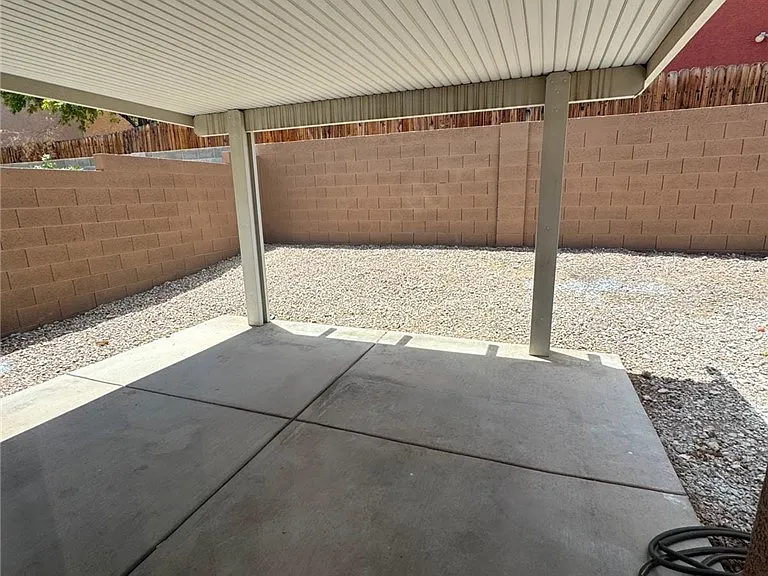 4339 Coyote Crest Ct — Photo 13