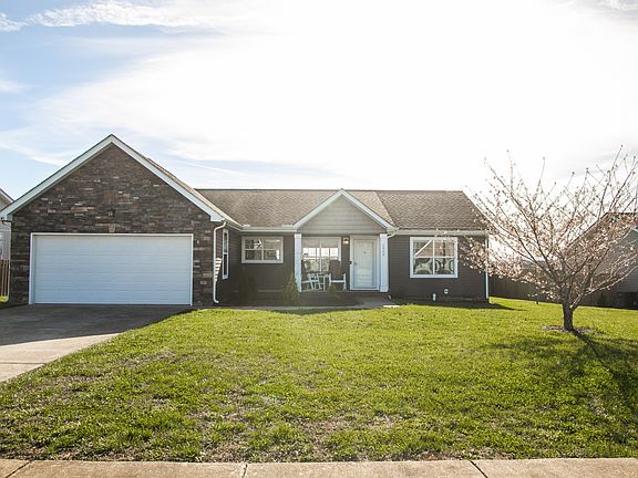 3rd image of 1009 McCormick Xing