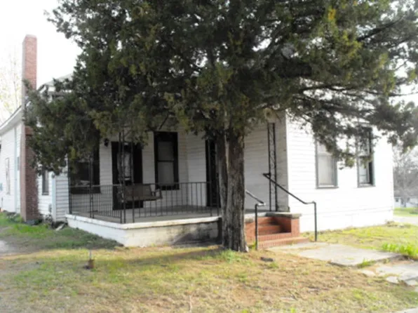 117 Bell St, Troy, AL 36081