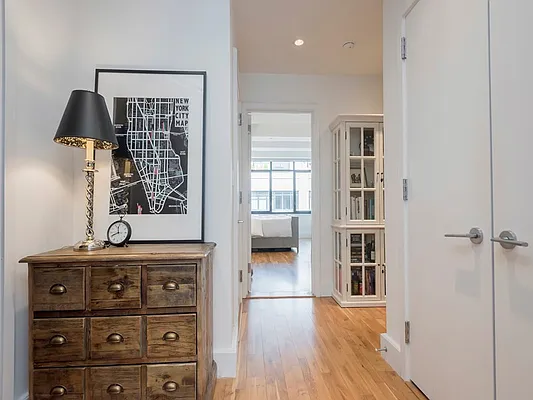 Sold by Sotheby's International Realty | media 6