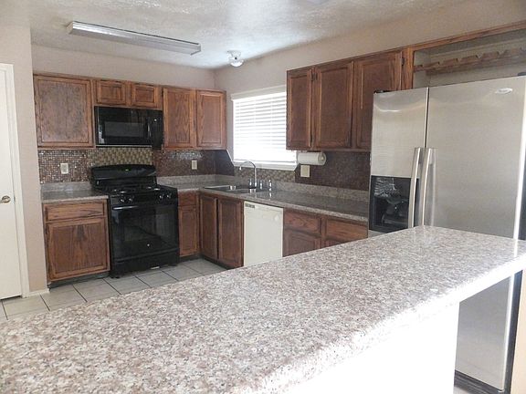 3rd image of 7410 Wood Bluff Blvd