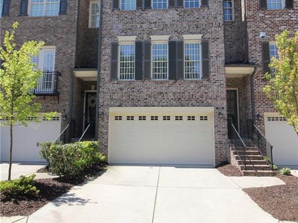 335 Rose Garden Ln