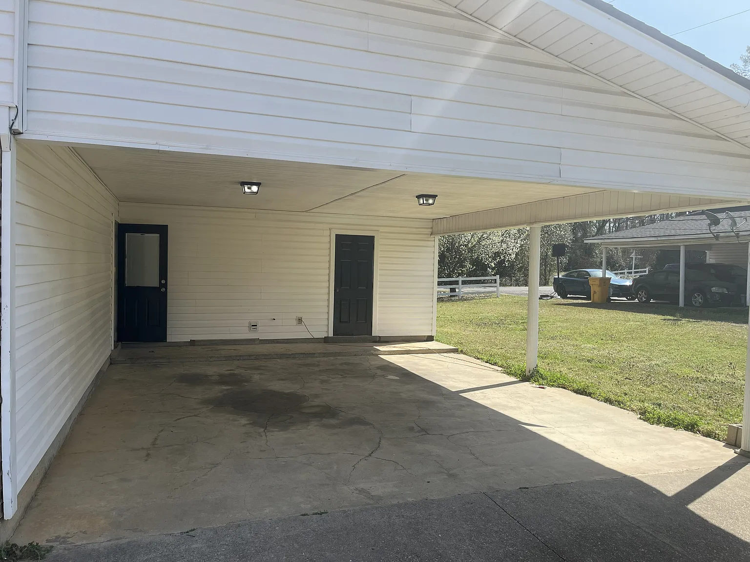 3 bed, 2.5 bath, 1500 sqft, $1,700 — Photo 4
