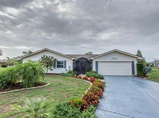 1702 Orchid Ct, Sun City Center, FL 33573