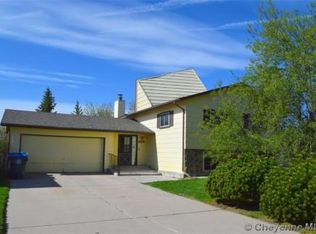 3223 Rock Springs St, Cheyenne, WY 82001