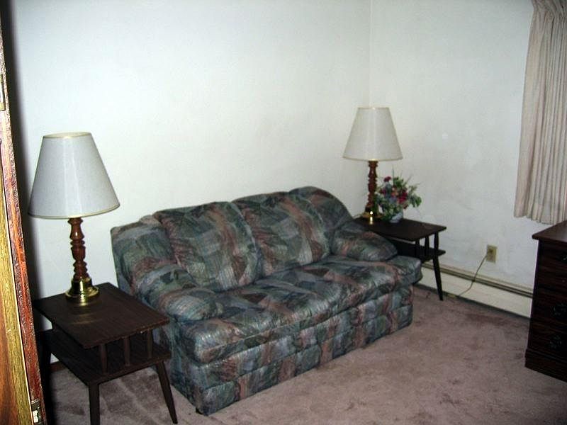 Living Room, free Furniture