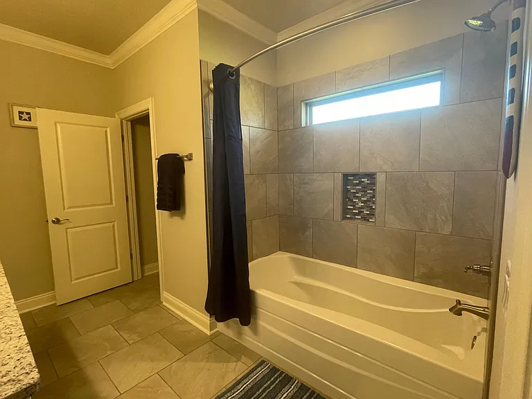 1811 Medlin Ct — Photo 19