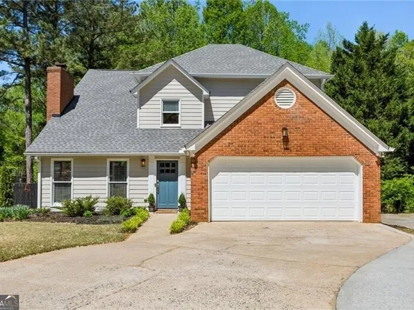 550 Ambergate Ct, Roswell, GA 30076