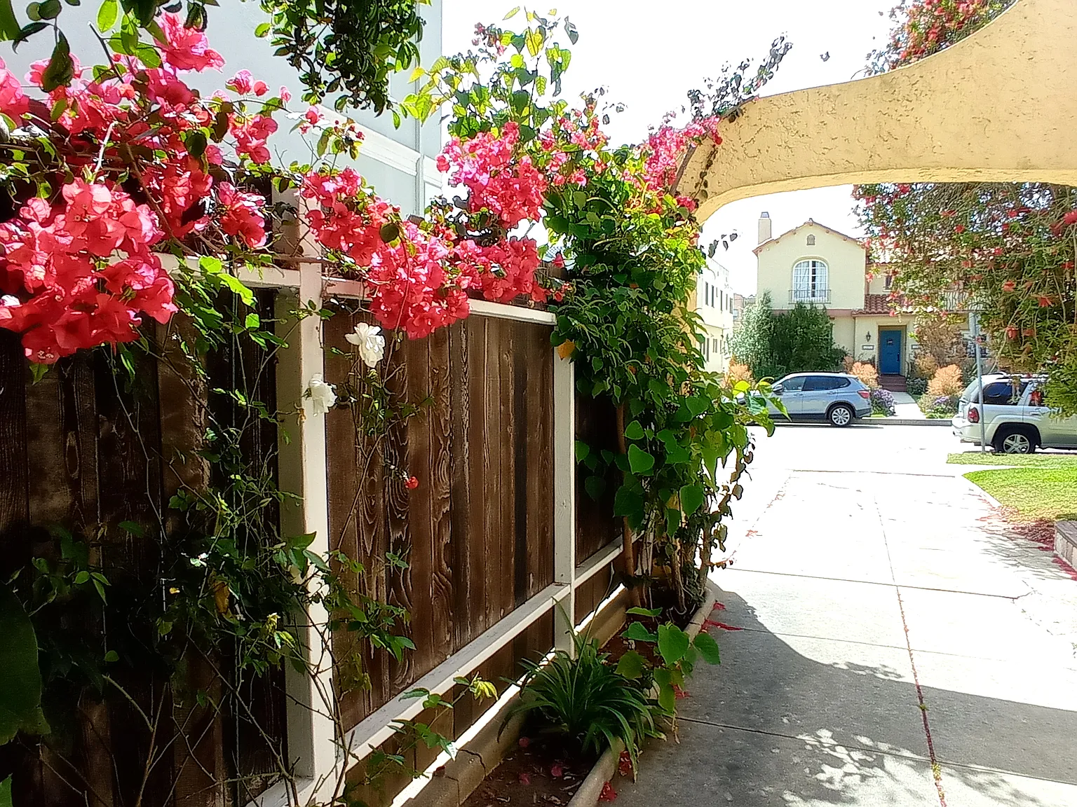 3 bed, 1750 sqft, $4,495 — Photo 3
