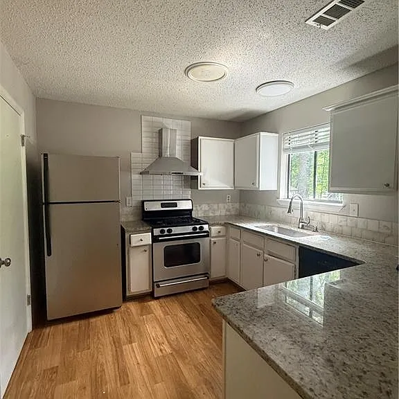 1357 Michael Way — Photo 3