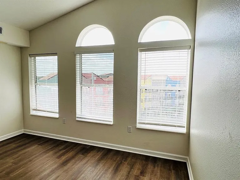 101 Palm Harbor Pkwy #A-404 — Photo 10