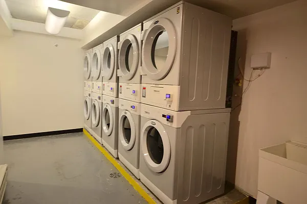 Rented by Bold New York | media 30