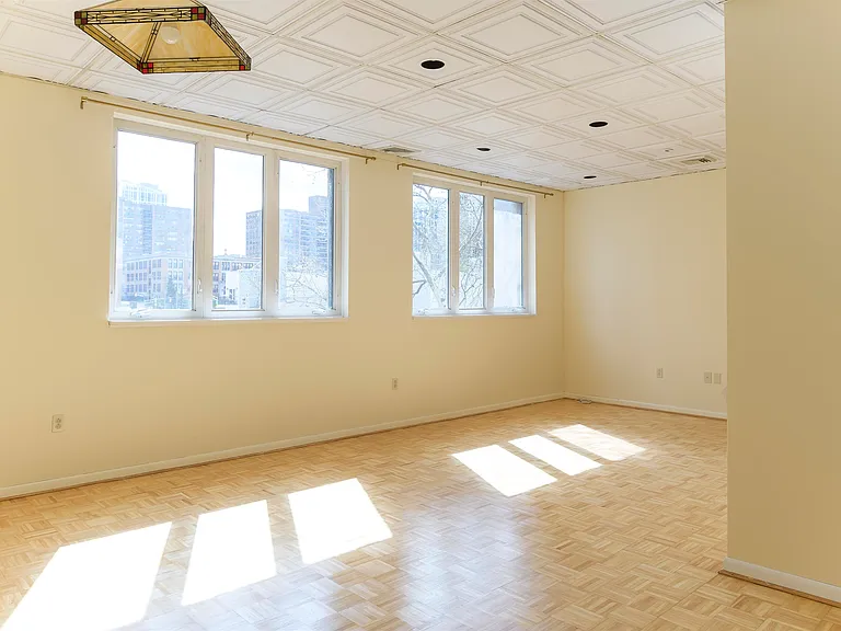 75 Liberty Ave #C17 — Photo 1