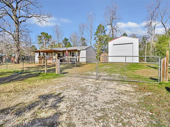 193 Hammerbill St, Livingston, TX 77351