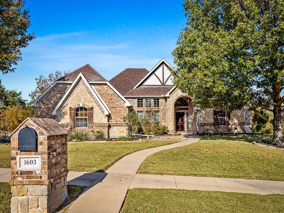 1st image of 1603 Moreland Dr