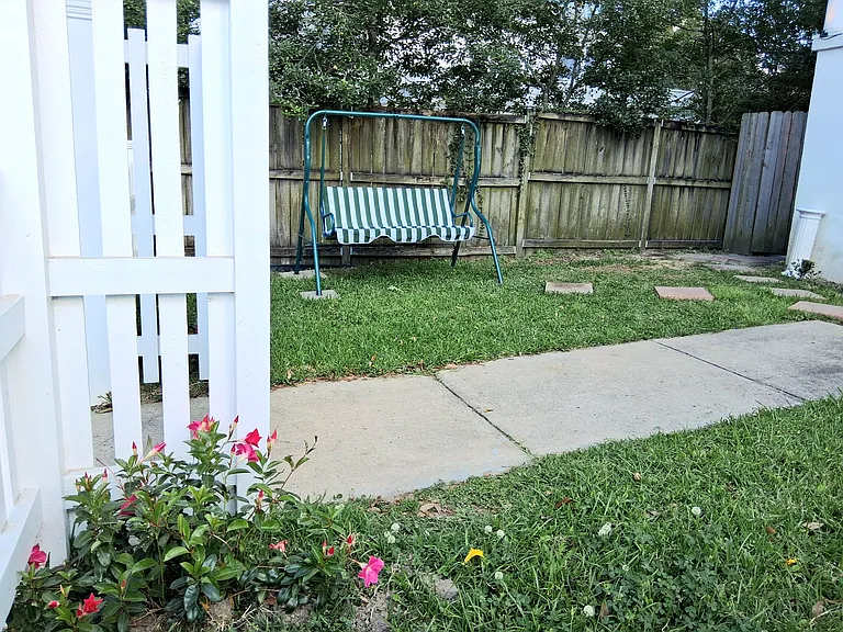 5520 McKenna St — Photo 15