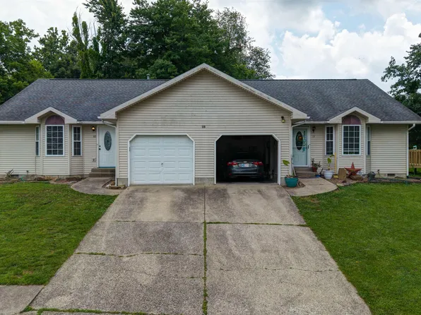 117 & 119 W White Pine Dr, Santa Claus, IN 47579