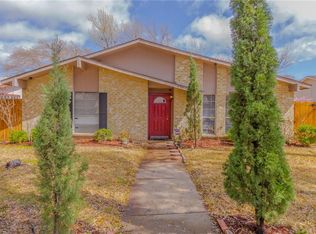 430 Solitude Dr, Garland, TX