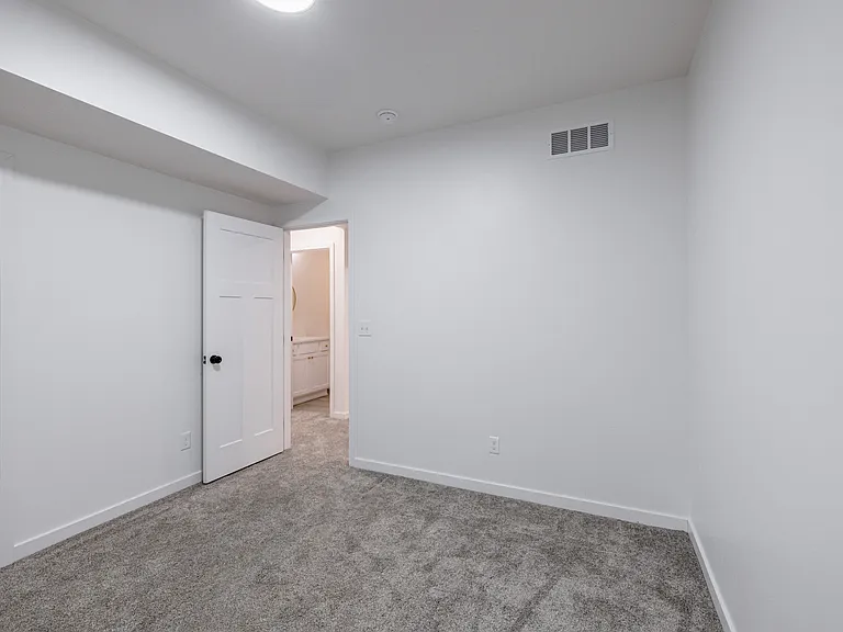 6204 Franciscan Dr — Photo 54