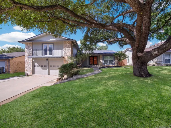 9539 Millers Rdg, San Antonio, TX 78239