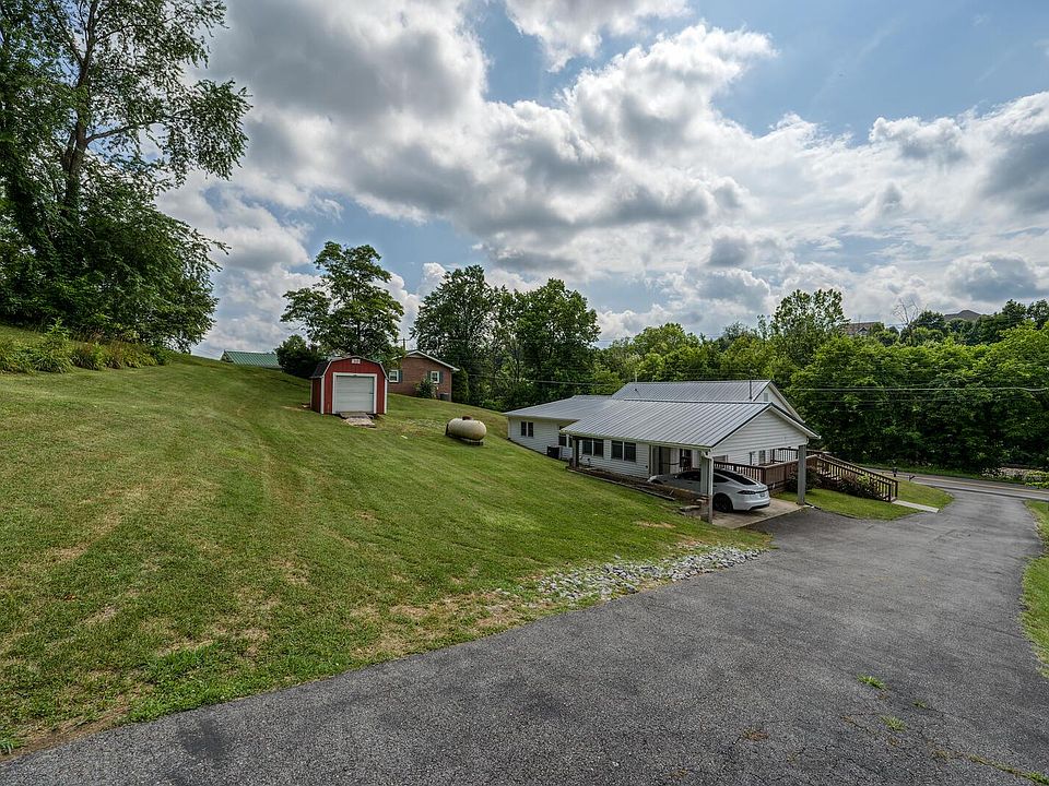 21223 Clear Creek Rd Bristol VA Zillow