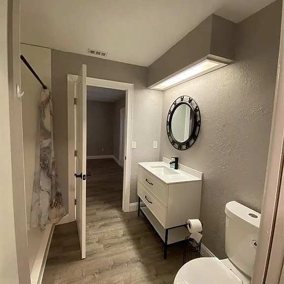 1031 Club House Blvd — Photo 12