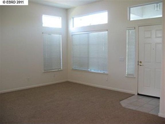 2nd image of 215 Apple Hill Dr