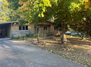 220 Edgewood Dr, Cape Girardeau, MO 63703