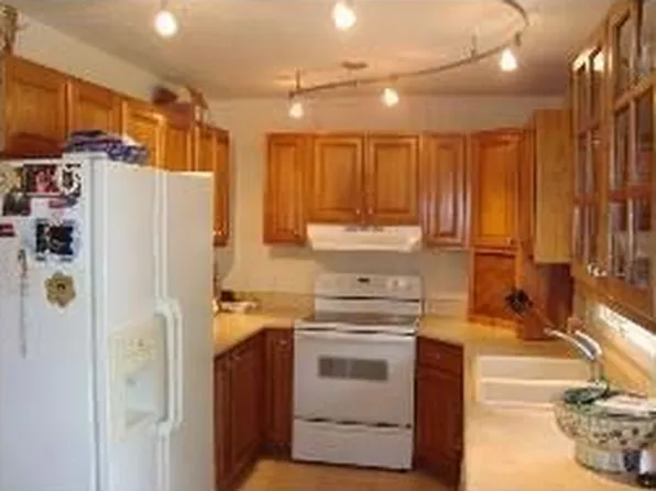 901 Cheshire Cir, Celina, OH 45822