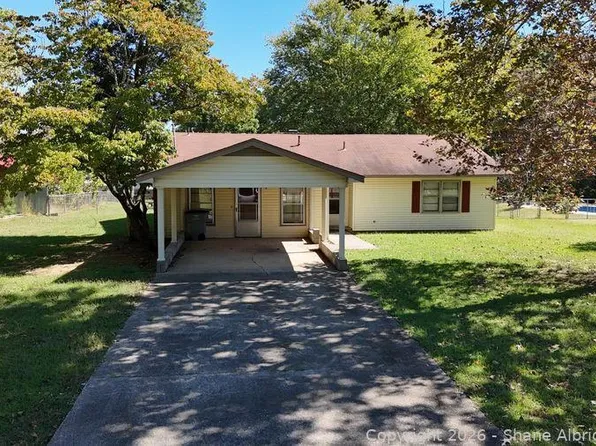 1508 Ridge Dr, Killen, AL 35645