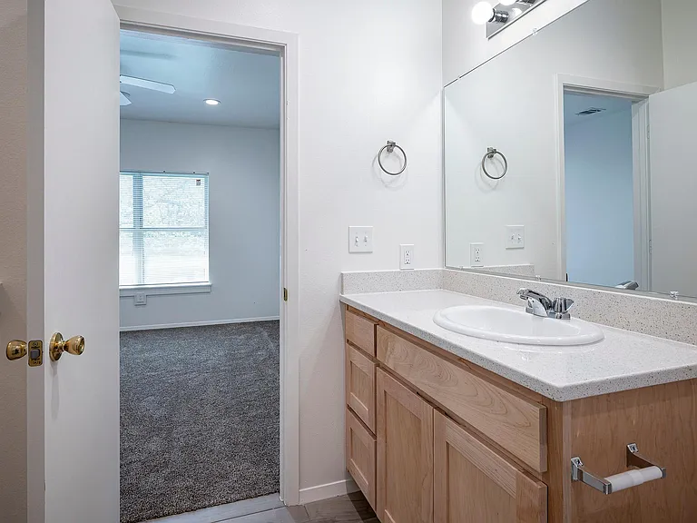 7960 Hunnicut Rd #1101 — Photo 13